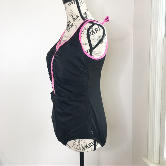 Reebok Half Zip One Piece Swimsuit Black Size 14 - Picture 7 of 13